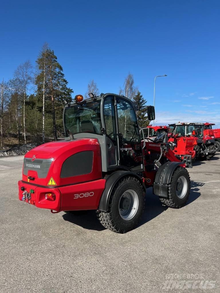 Weidemann 3080 3080 Gumikerekes homlokrakodók