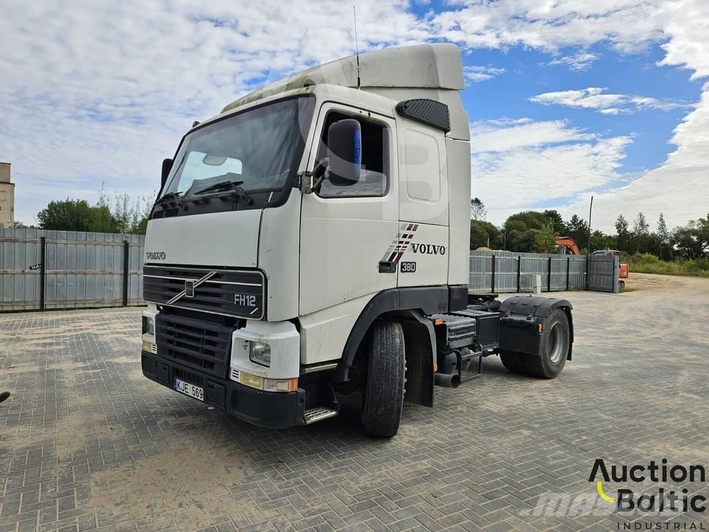 Volvo FH12 Nyergesvontatók