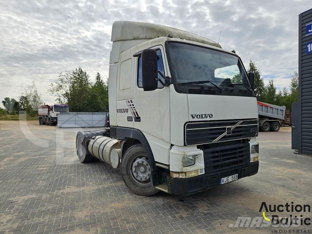 Volvo FH12 Nyergesvontatók