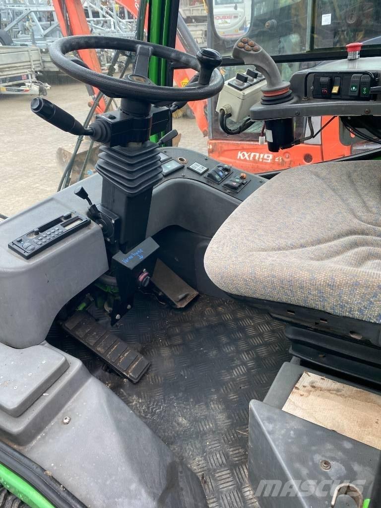 LM 385 redskabsbærer Szerszámos kocsi