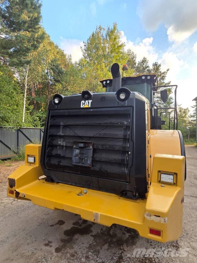 CAT 962 M Gumikerekes homlokrakodók