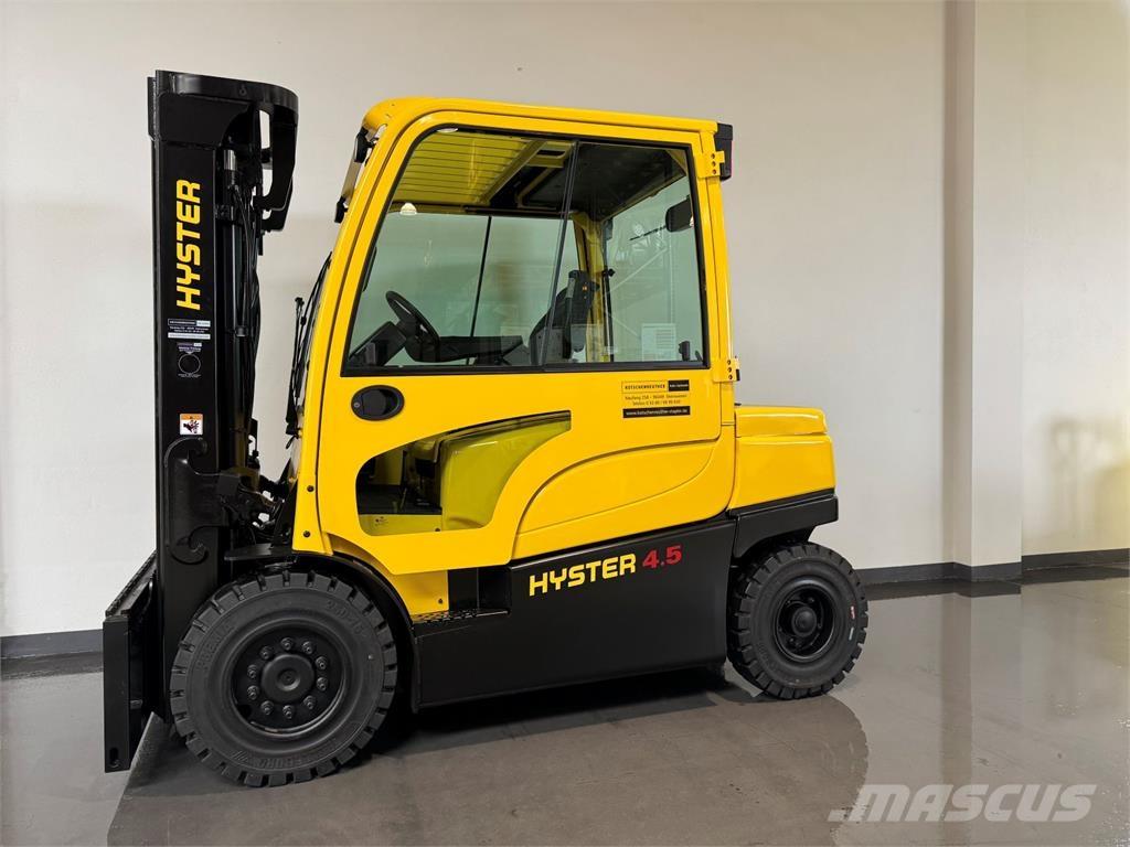 Hyster J4.5XN Elektromos targoncák
