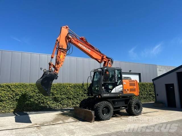 Hitachi 140W-5B Gumikerekes kotrók