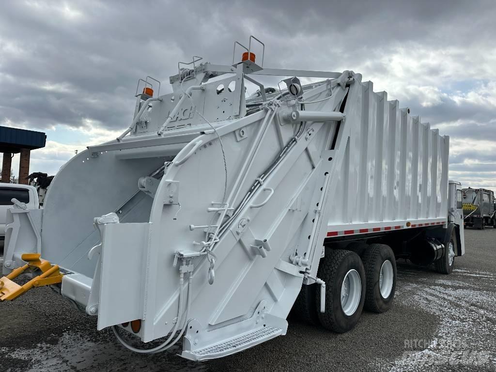 Mack LE613 Hulladék szállítók