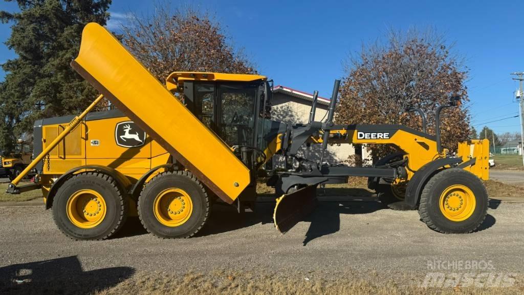 John Deere 872 G Gréderek