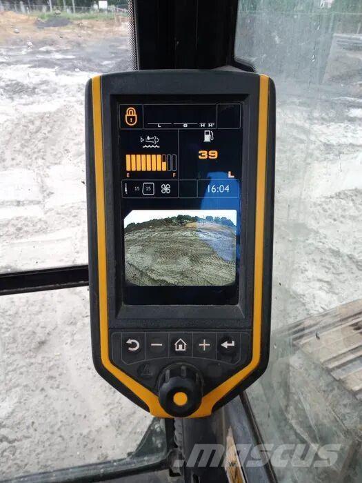 JCB JS220LC Lánctalpas kotrók