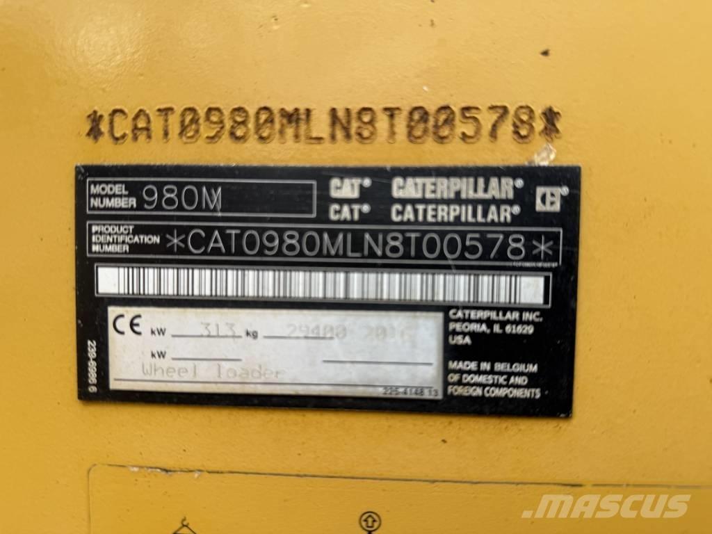 CAT 980M shovel + Bak Gumikerekes homlokrakodók