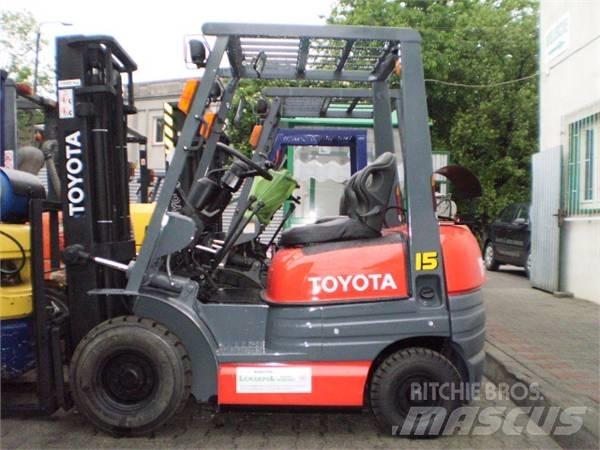 Toyota 6FGL15 Alacsony emelőkocsi