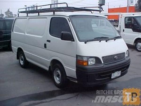 Toyota HIACE RZH103R Transporterek