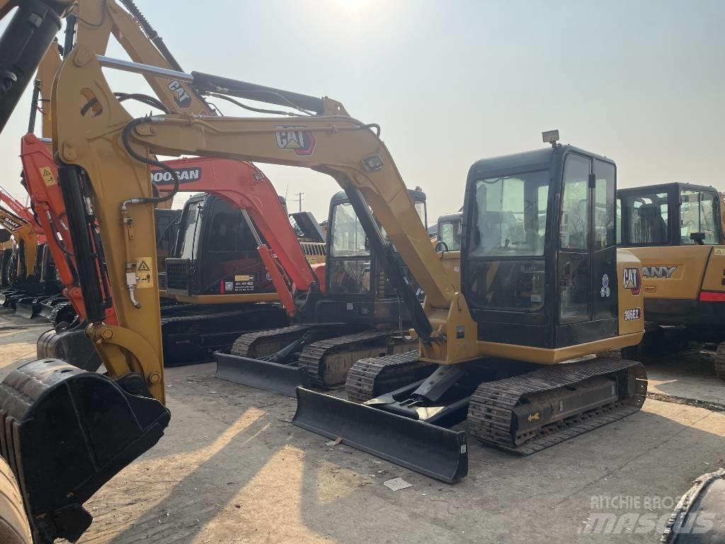 CAT 306 Mini kotrók < 7t