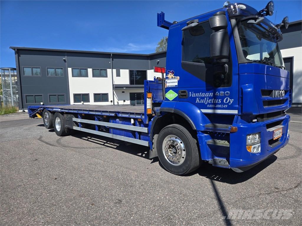 Iveco Stralis 26.420 Platós / Ponyvás teherautók