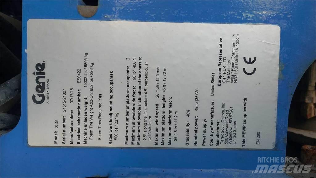 Genie S45G Teleszkópos emelők
