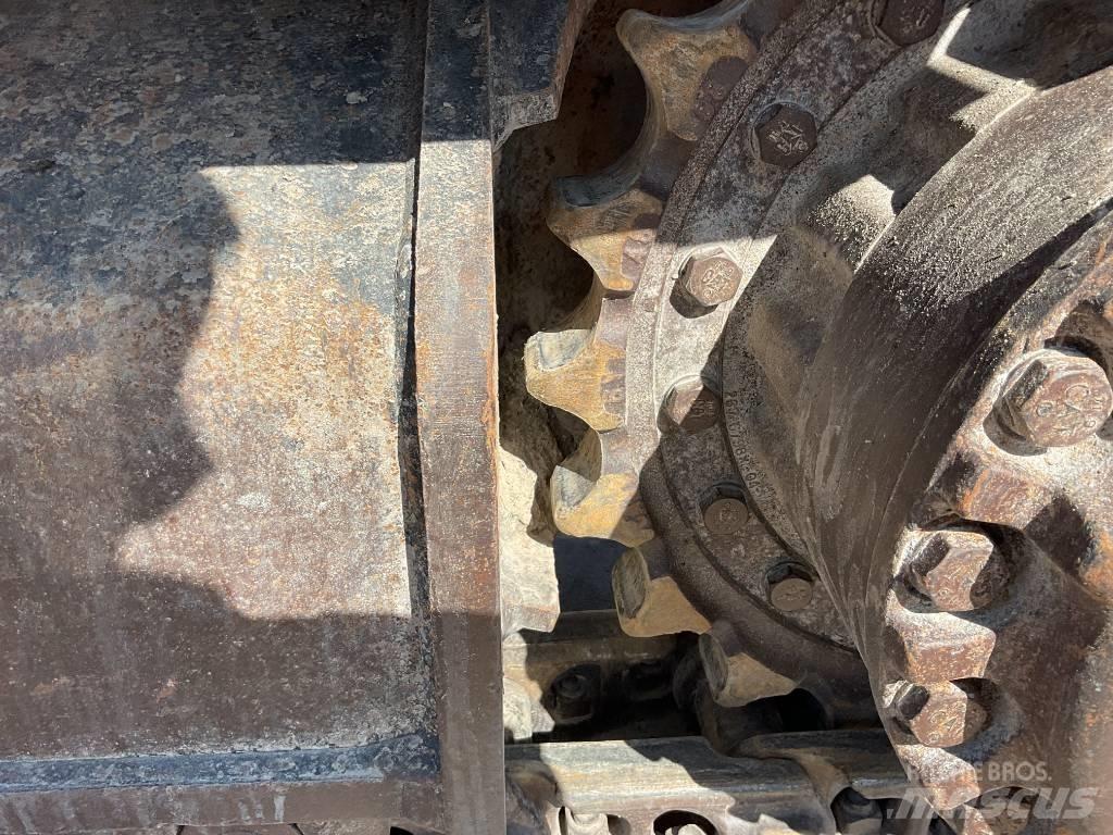 CAT 330F Lánctalpas kotrók