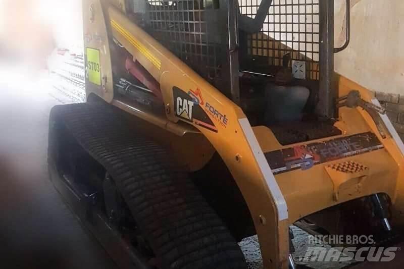 CAT Bobcat Egyéb