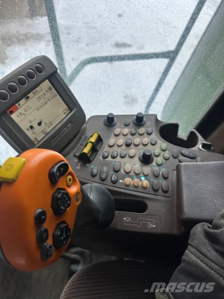 John Deere T550 Kombájnok