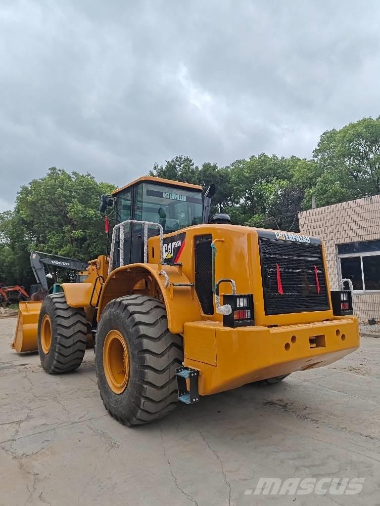 CAT 966 H Gumikerekes homlokrakodók