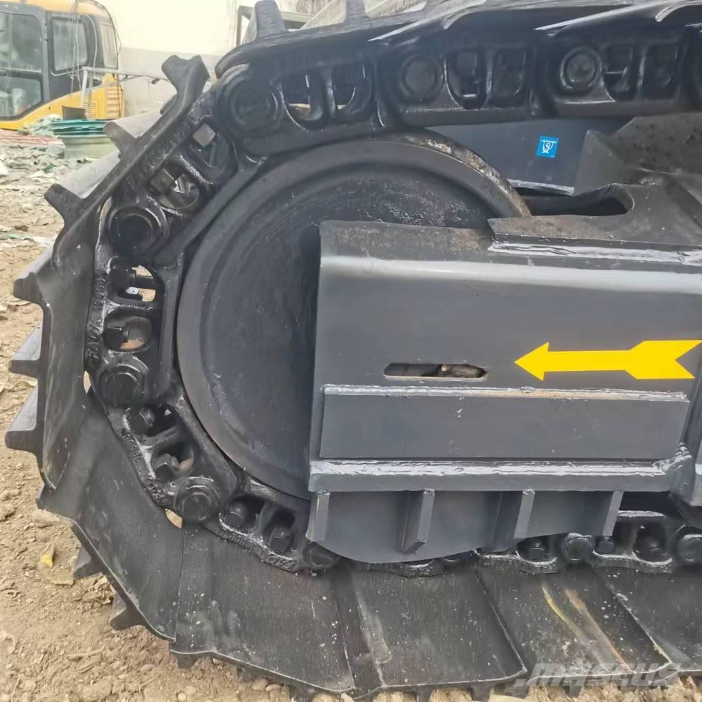 Kobelco SK 200D Lánctalpas kotrók