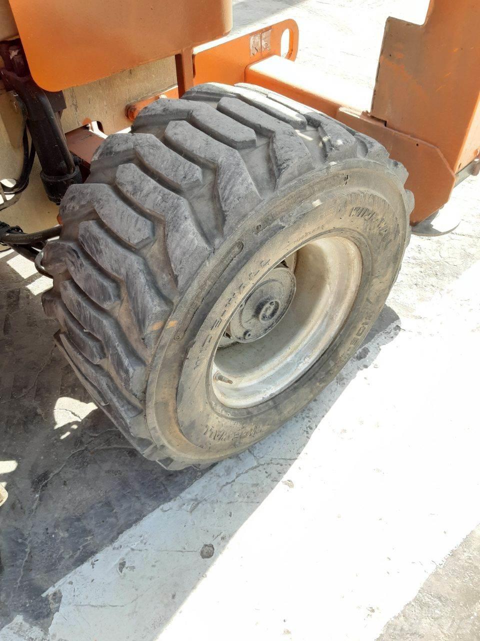 JLG 3394RT Ollós emelők