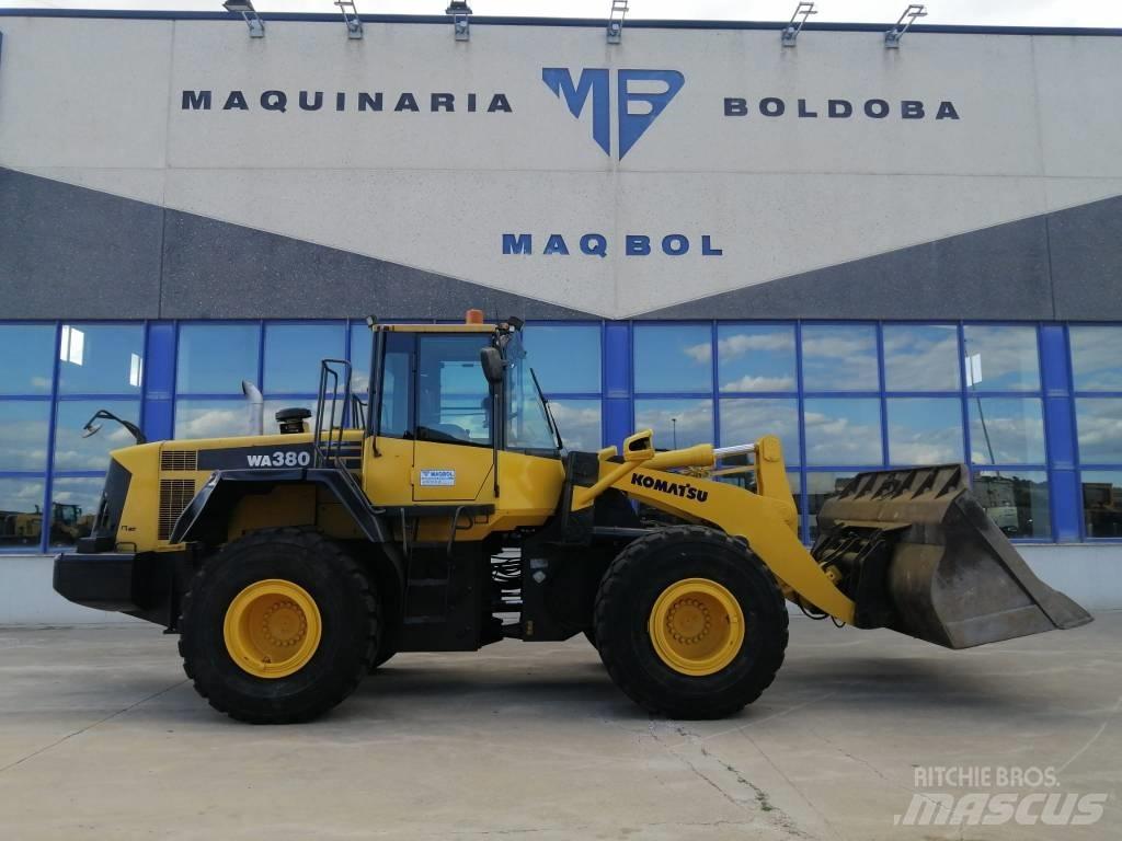 Komatsu WA 380-6 Gumikerekes homlokrakodók