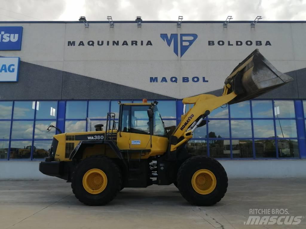 Komatsu WA 380-6 Gumikerekes homlokrakodók