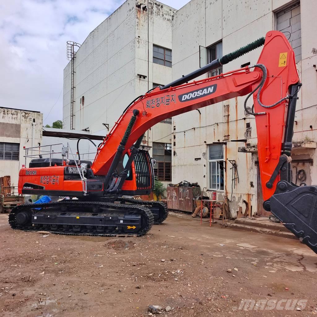 Doosan DX 340 LC Lánctalpas kotrók