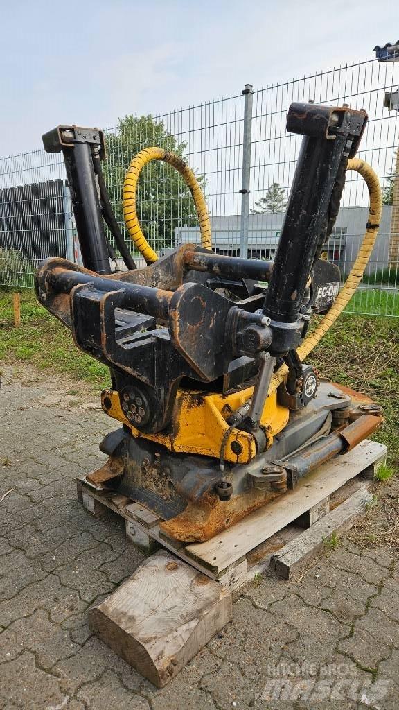 Engcon EC233PS Forgatók-Építőipar