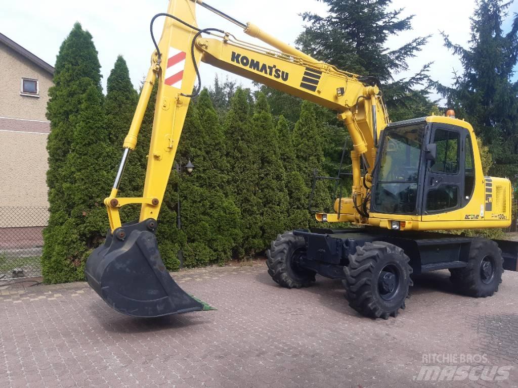 Komatsu PW 130-7 Gumikerekes kotrók