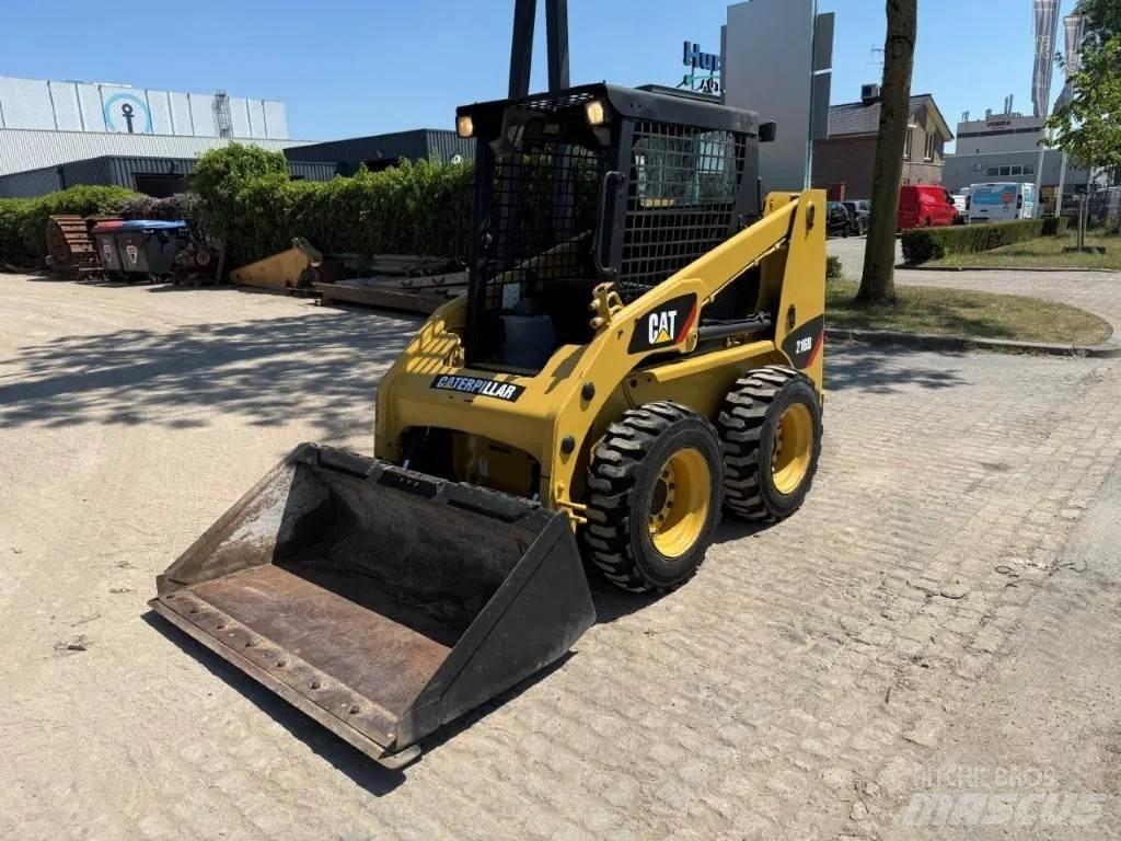 CAT 216B (226,S130) Kompaktrakodók