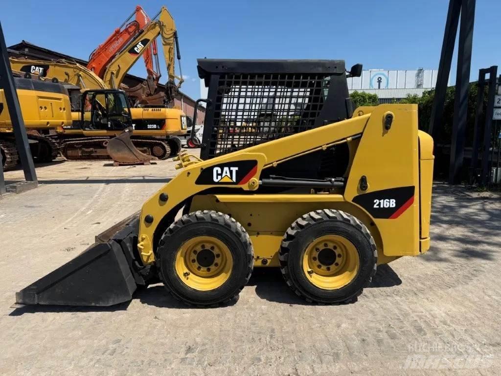 CAT 216B (226,S130) Kompaktrakodók