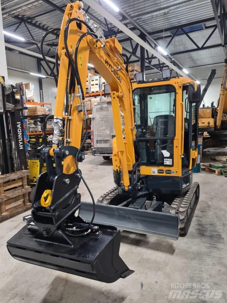 Hyundai R25-9AK Mini kotrók < 7t
