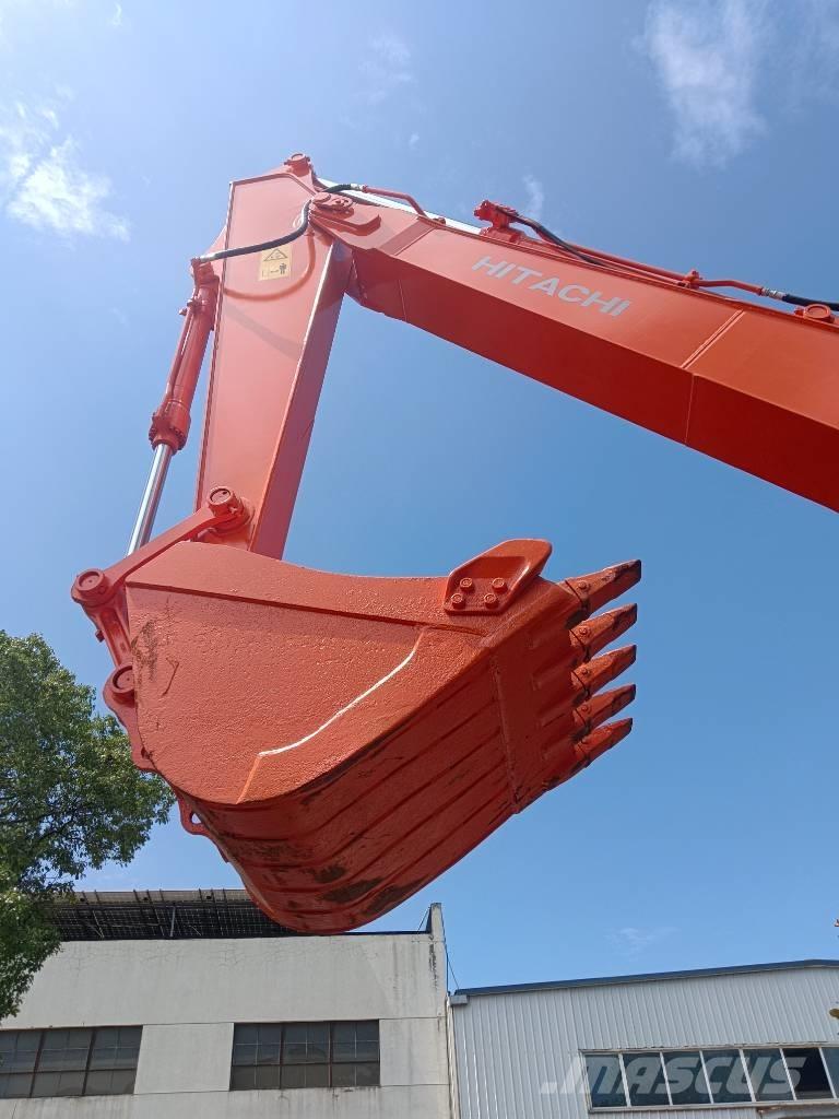 Hitachi ZX 130 Lánctalpas kotrók