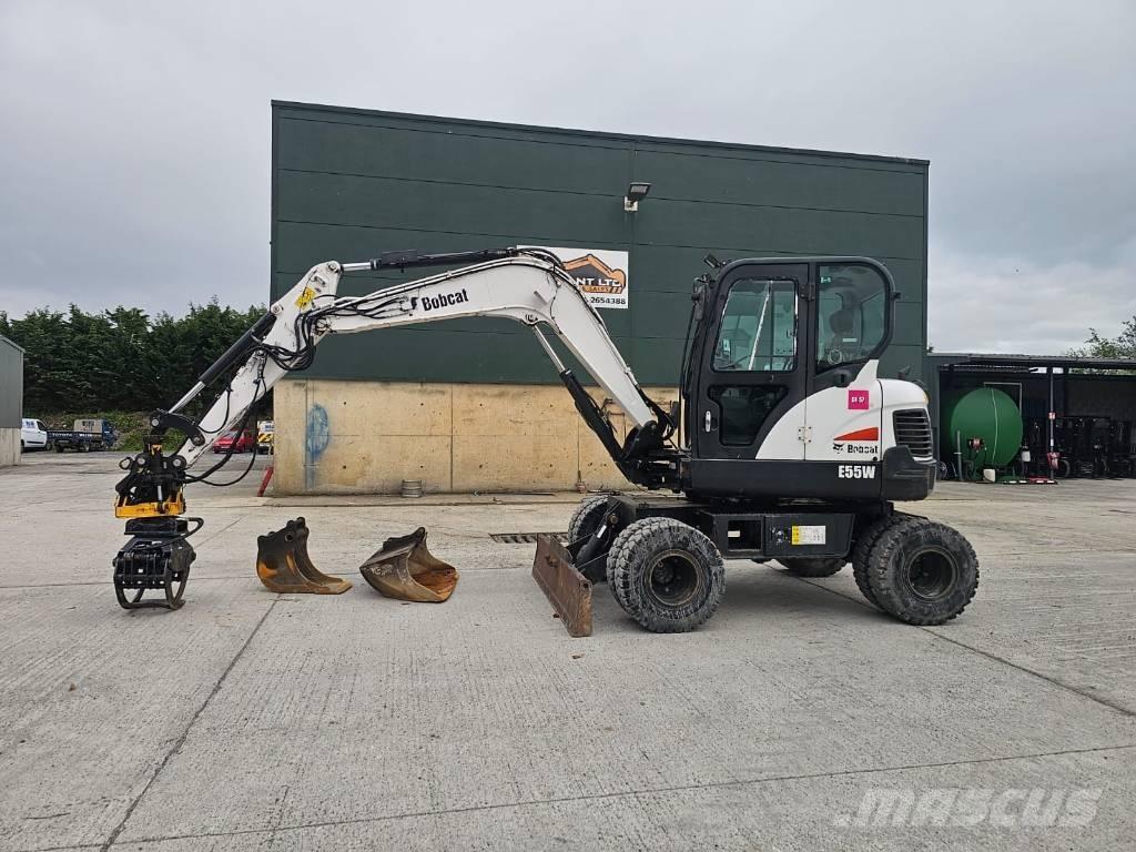 Bobcat E 55 W Gumikerekes kotrók