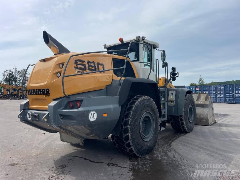 Liebherr L580Xpower Gumikerekes homlokrakodók
