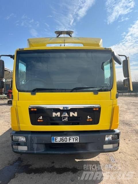 MAN 7.150 Platós/Csörlős teherautók