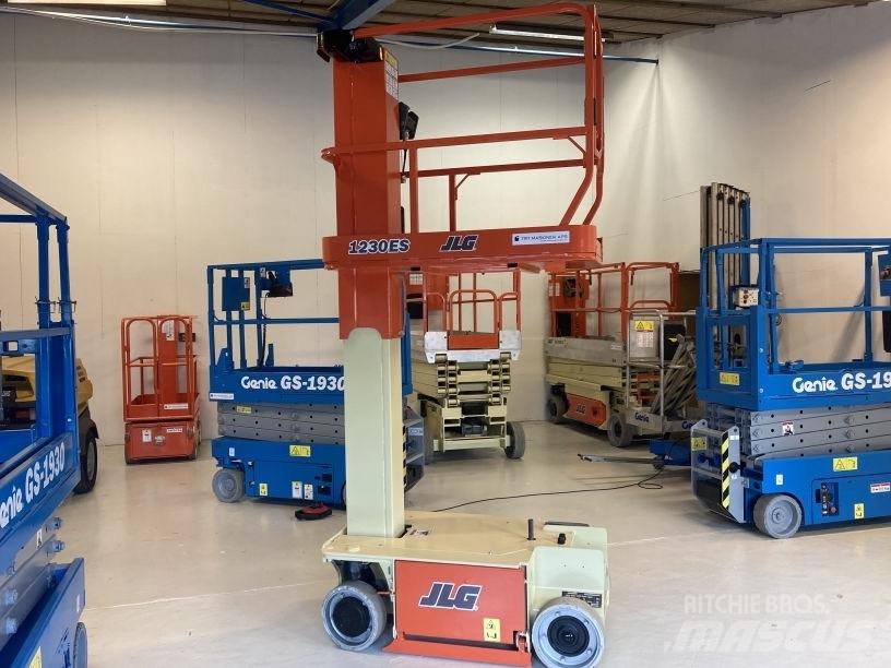 JLG 1230 ES Személyemelők