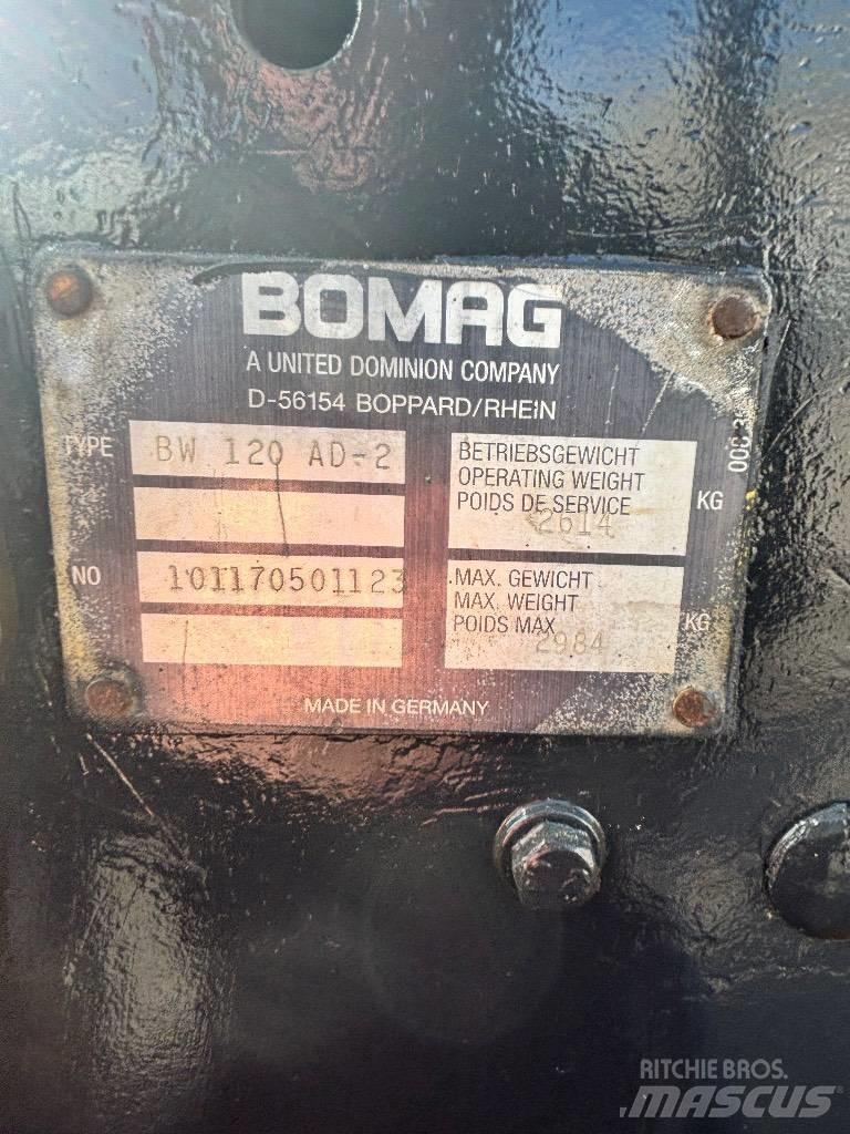 Bomag BW 120 AD-2 Ikerdobos hengerek