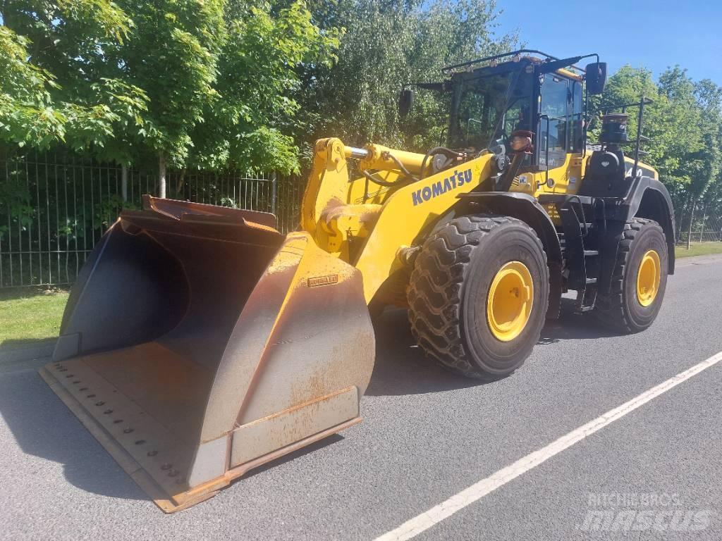 Komatsu WA480-8 Gumikerekes homlokrakodók