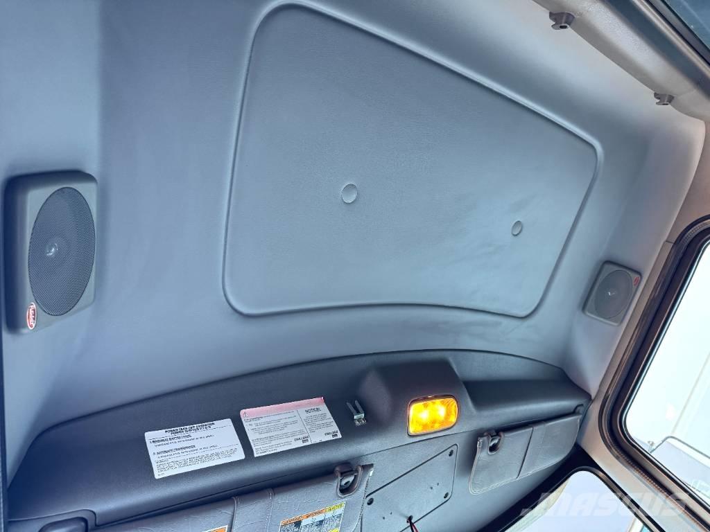 Peterbilt 348 Billenő teherautók