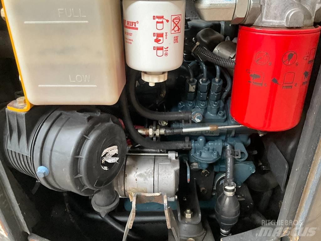 Bobcat E 08 Mini kotrók < 7t