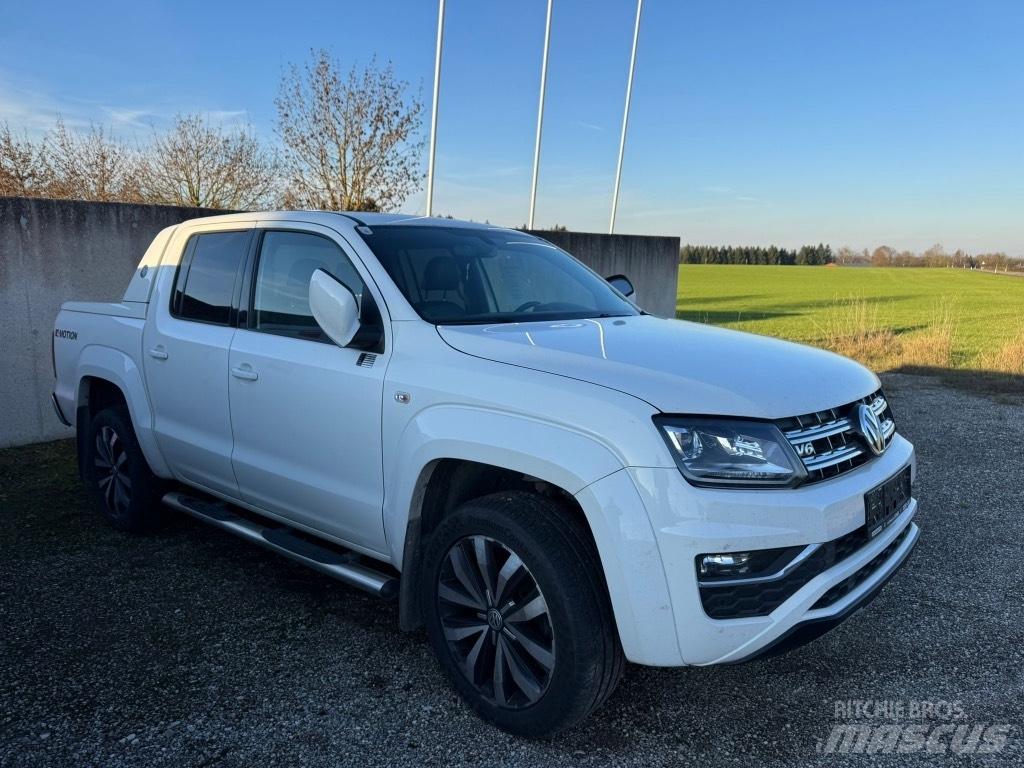 Volkswagen Amarok Terepjárók