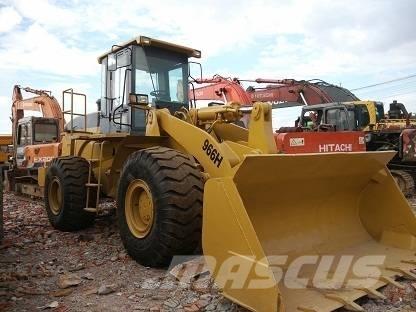 CAT 966 H Gumikerekes homlokrakodók