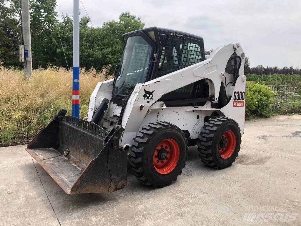 Bobcat S 300 Kompaktrakodók