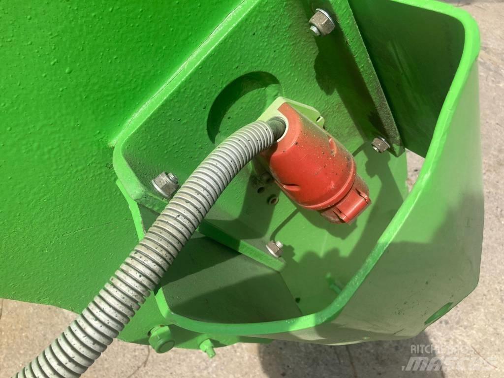 Sennebogen 825 Hulladékkezelő gépek