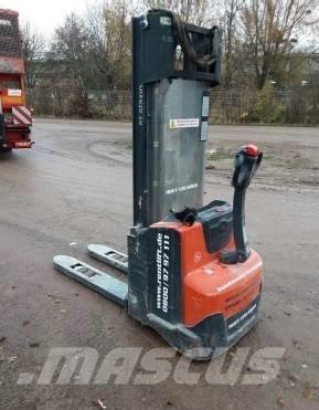 Toyota BT SWE 120 L Kézi raklapemelők