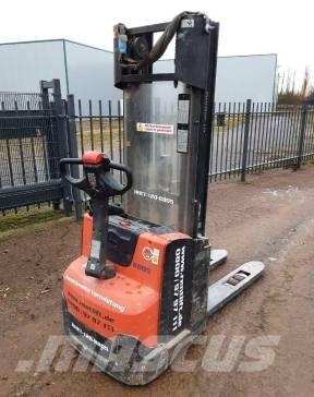 Toyota BT SWE 120 L Kézi raklapemelők