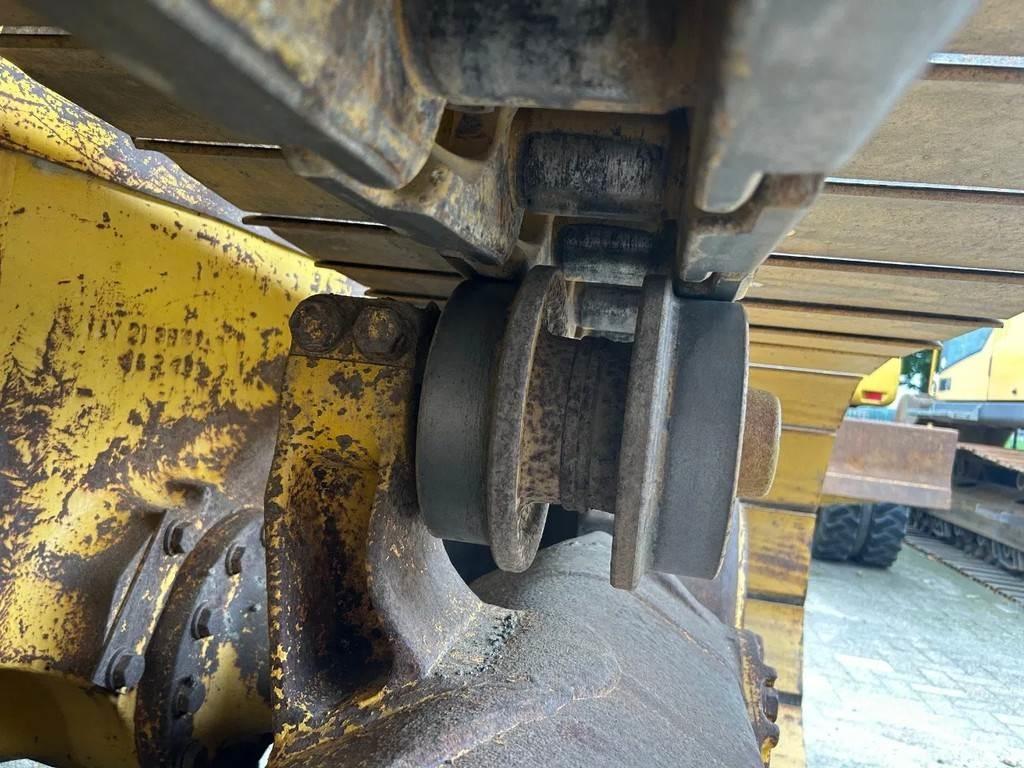 Komatsu D65PX-15 lánctalpas dózerek