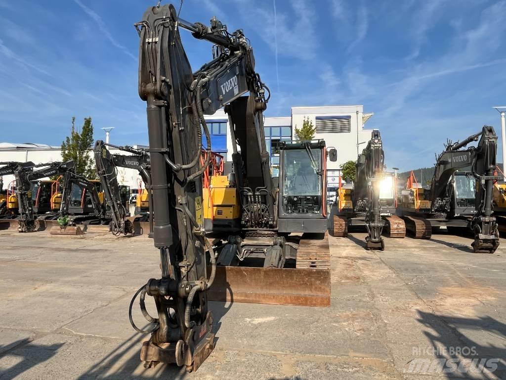 Volvo ECR235EL Lánctalpas kotrók
