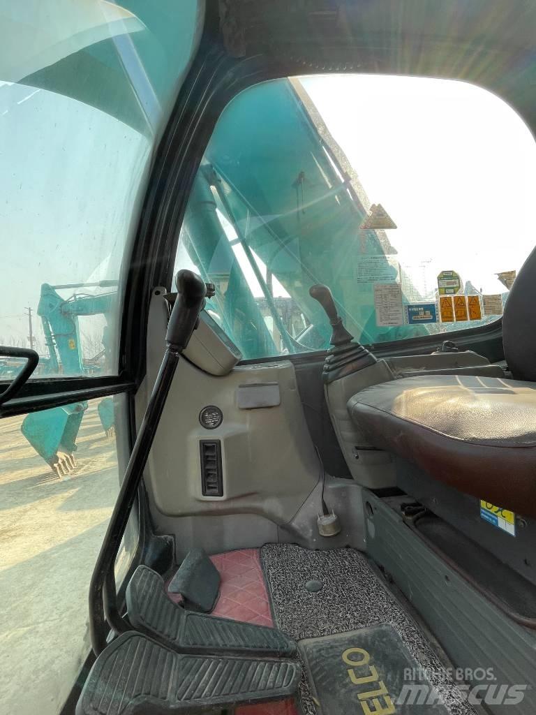 Kobelco 135 SRLC Lánctalpas kotrók