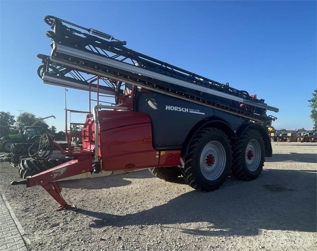 Horsch Leeb 12 TD Vontatott trágyaszórók