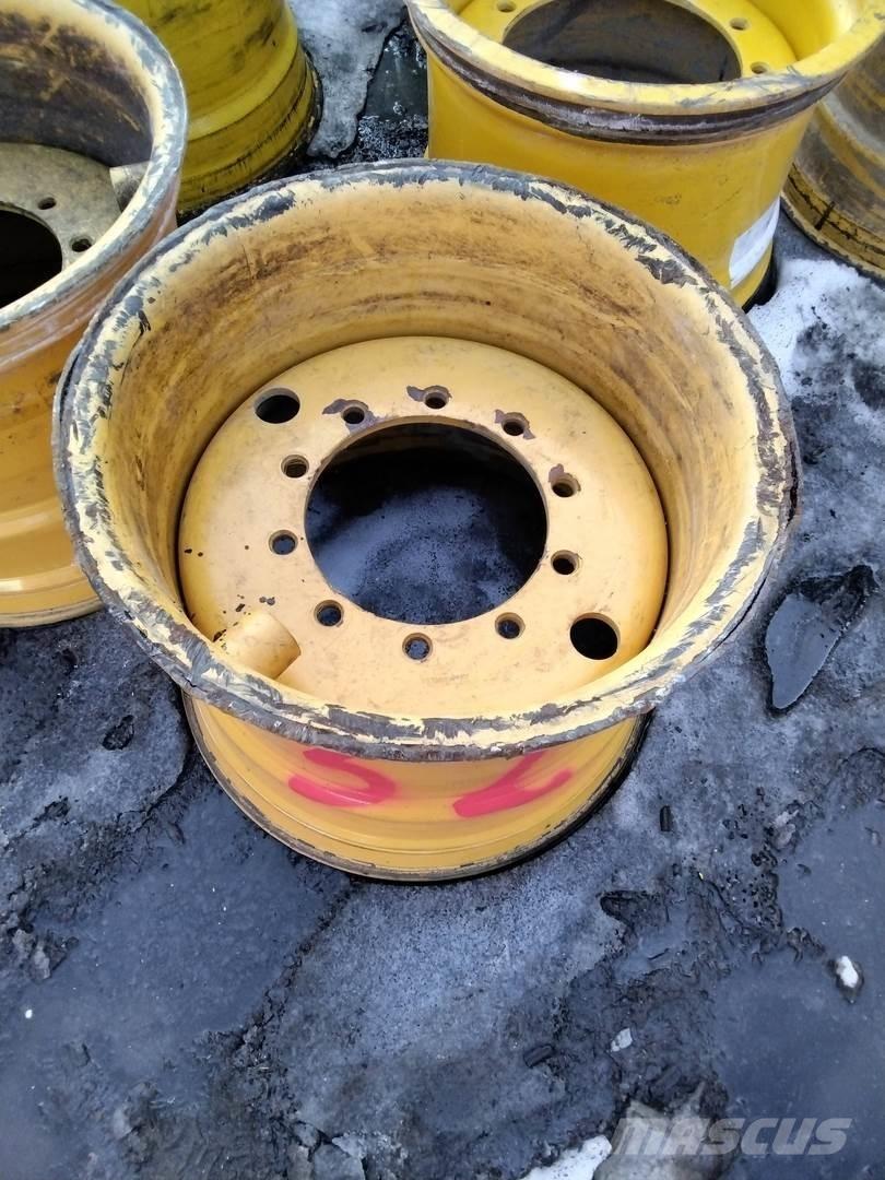 Rottne SMW 20x26,5 Gumiabroncsok, kerekek és felnik